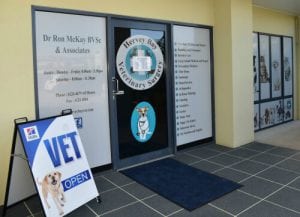 Hervey-Bay-Vet-Surgery-View-of-front-entryway-c.1